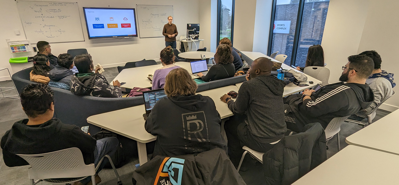 HAPPY_HOUR_MARCH_2022_WEB_2